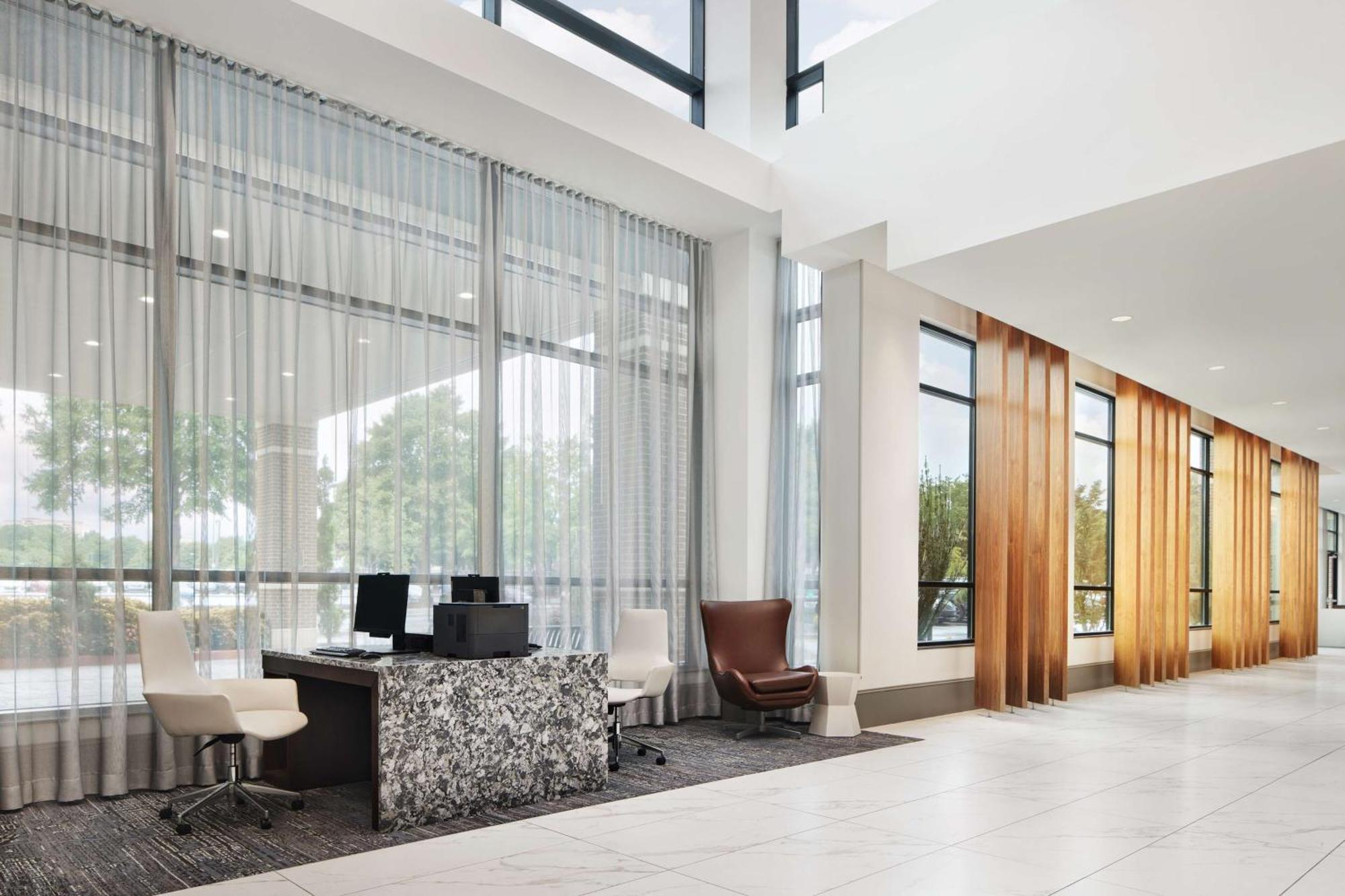 Embassy Suites By Hilton Atlanta Airport North Exterior foto